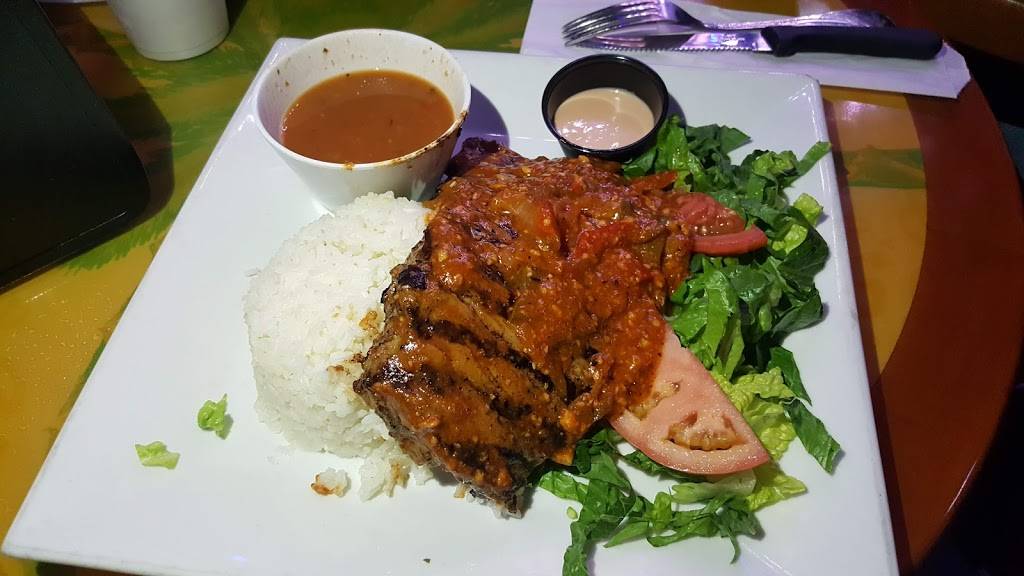 Miguelos Ultra Lounge | restaurant | 219 Broadway, Kissimmee, FL 34741, USA | 4077244920 OR +1 407-724-4920