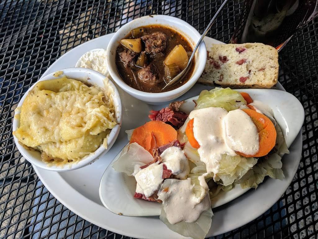 Dublin Square Irish Pub & Eatery | restaurant | 103 3rd St N, La Crosse, WI 54601, USA | 6085192509 OR +1 608-519-2509