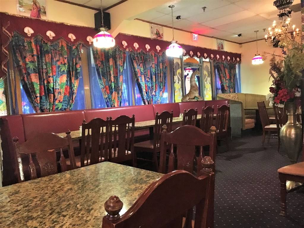 India Palace Restaurant | restaurant | 8530 Palm Pkwy, Orlando, FL 32836, USA | 4072382322 OR +1 407-238-2322
