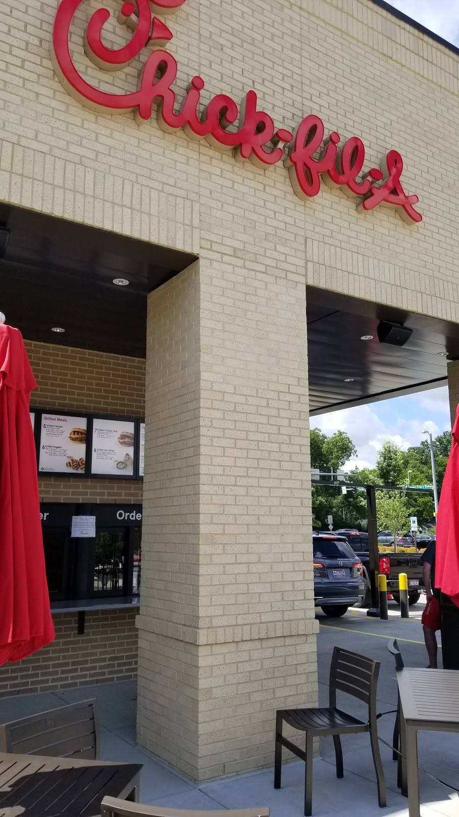 Chick-fil-A | restaurant | 402 Governors Dr SW, Huntsville, AL 35801, USA | 2565365150 OR +1 256-536-5150