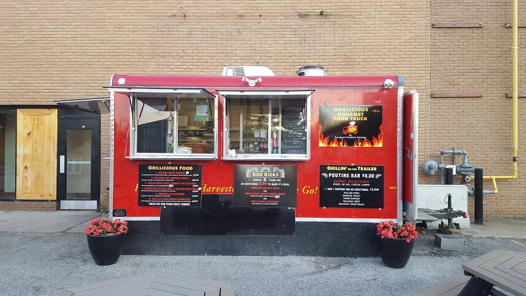 Grillicious Gourmet Tap & Grill | restaurant | 3 Mulcaster St, Barrie, ON L4M 3L9, Canada | 4168579542 OR +1 416-857-9542