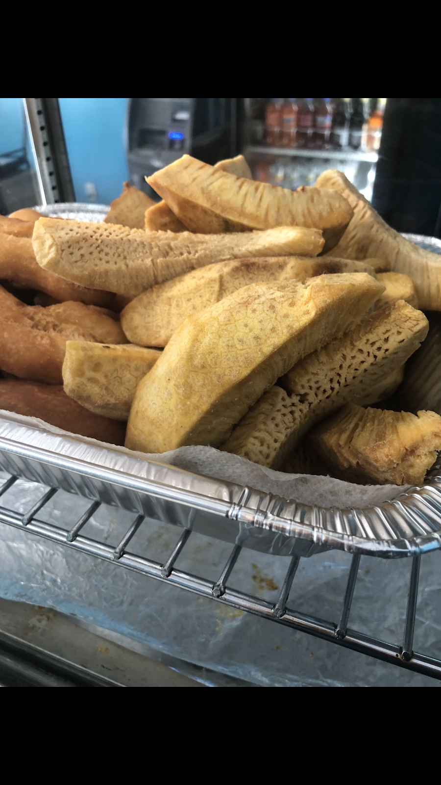 Memes Jamaican Restaurant | restaurant | 46 William St, Newburgh, NY 12550, USA | 8454206082 OR +1 845-420-6082