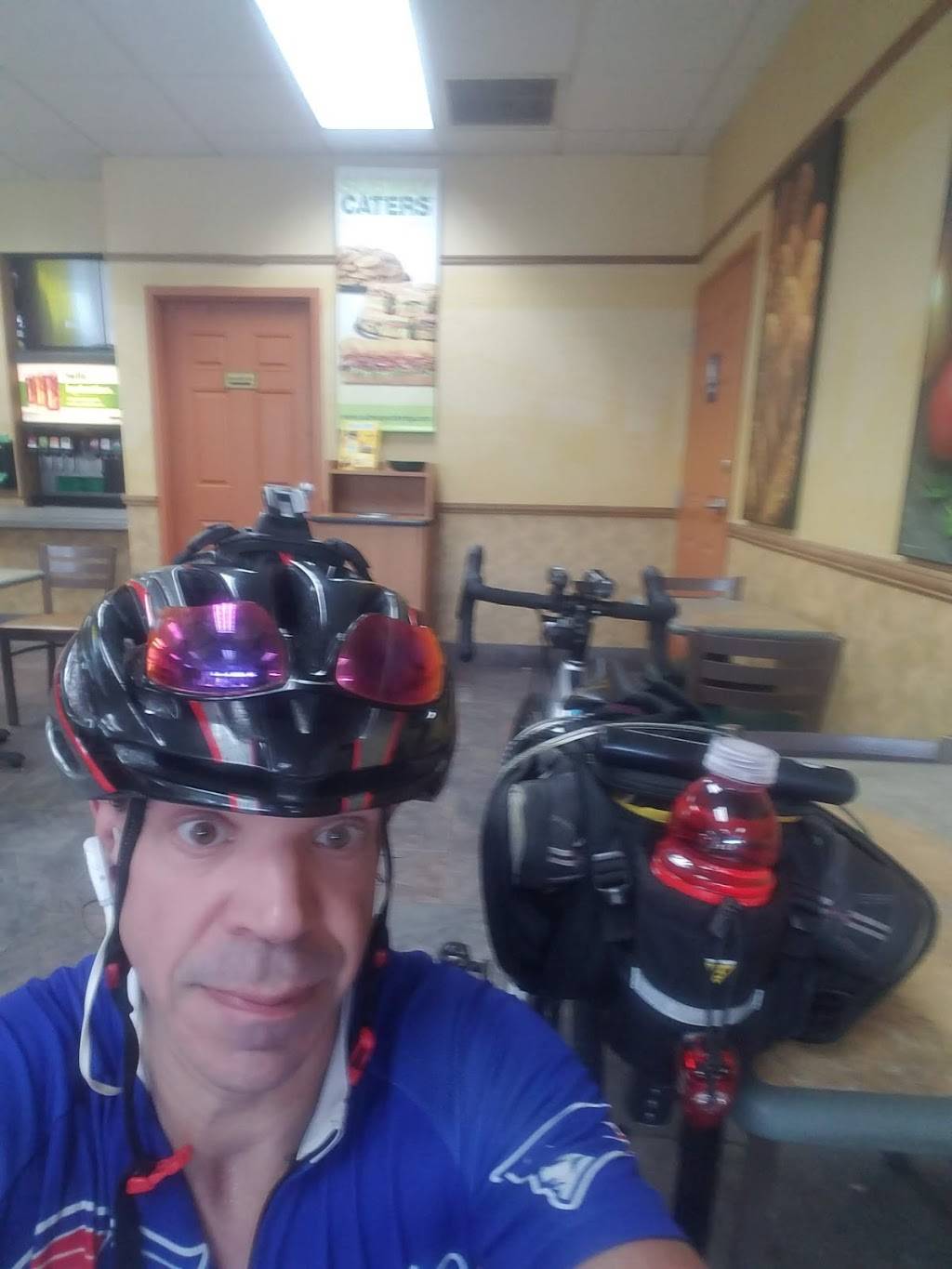 Subway | restaurant | 188 Gore Rd, Webster, MA 01570, USA | 5089433833 OR +1 508-943-3833