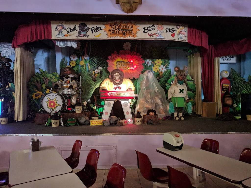 Billybobs Wonderland | restaurant | 5 Cracker Barrel Dr, Barboursville, WV 25504, USA | 3047334550 OR +1 304-733-4550