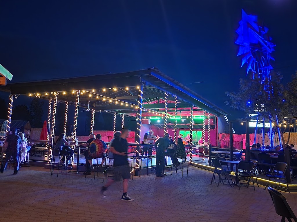 Blue Moon Bar & Grill | restaurant | 13060 N Valley Dr, Las Cruces, NM 88007, USA | 5756493747 OR +1 575-649-3747