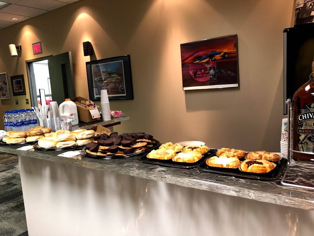 Bedford Diner | restaurant | 6660 Lewis Ave, Temperance, MI 48182, USA | 7342247774 OR +1 734-224-7774