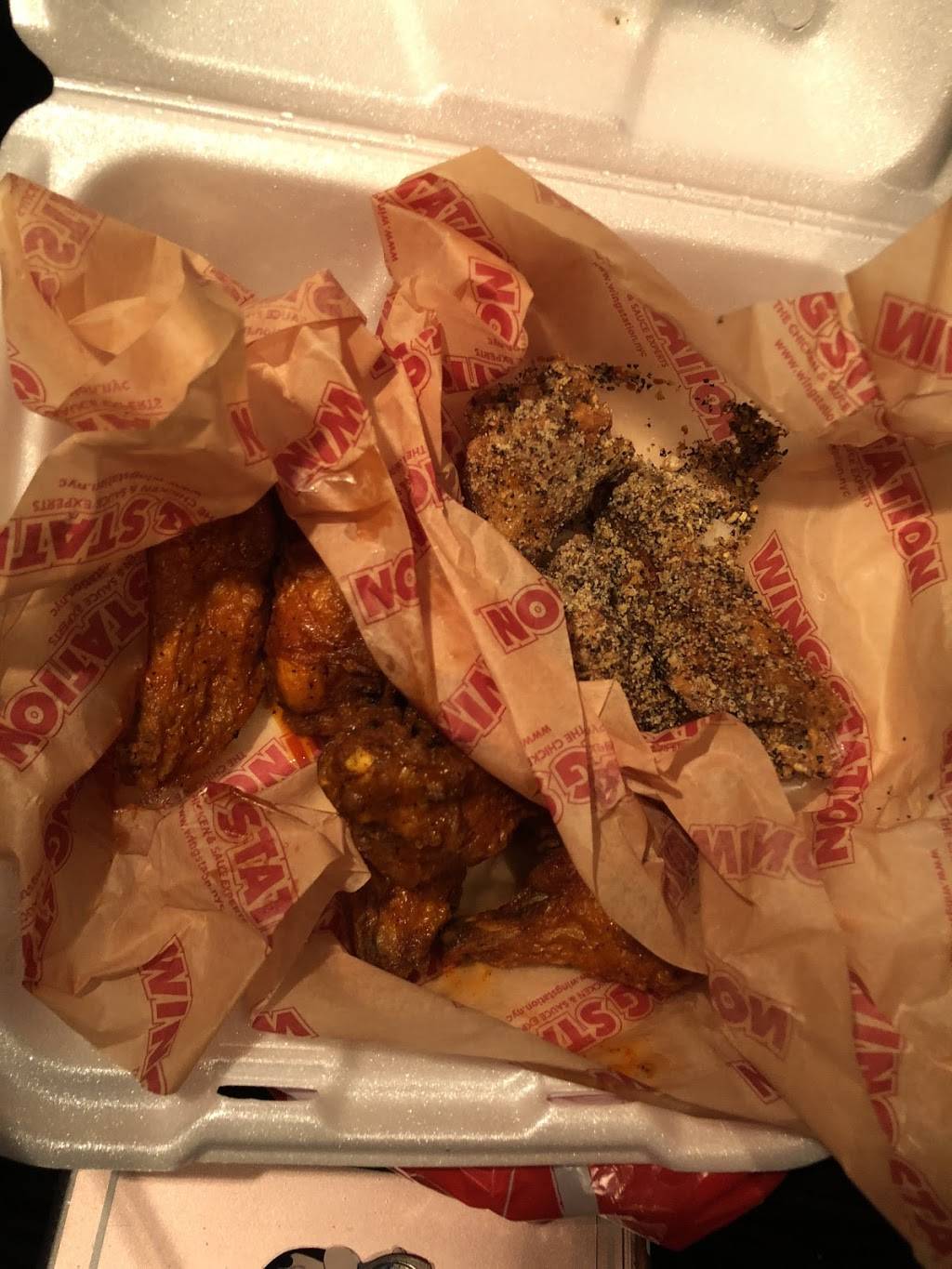 Wing Station | restaurant | 230-14 Merrick Blvd, Laurelton, NY 11413, USA | 7182762100 OR +1 718-276-2100