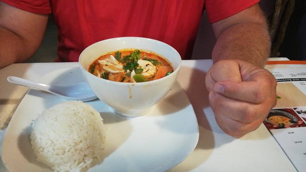 Sawadee Thai Cuisine | restaurant | 351-399 Deal St, Hinesville, GA 31313, USA | 9123204712 OR +1 912-320-4712