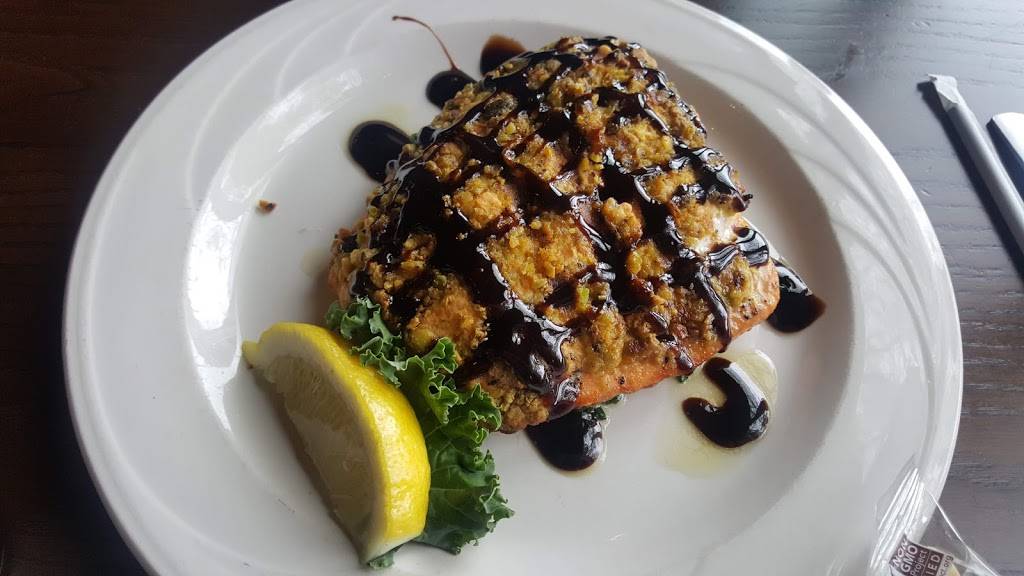 The Old Grist Mill Tavern | restaurant | 390 Fall River Ave, Seekonk, MA 02771, USA | 5083368460 OR +1 508-336-8460