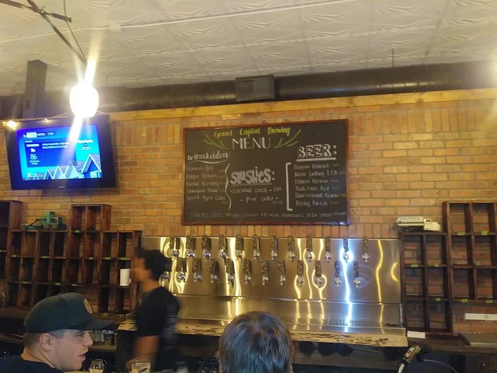 GravCap Brewing | meal takeaway | 14 N Washington St, Oxford, MI 48371, USA | 2485724522 OR +1 248-572-4522