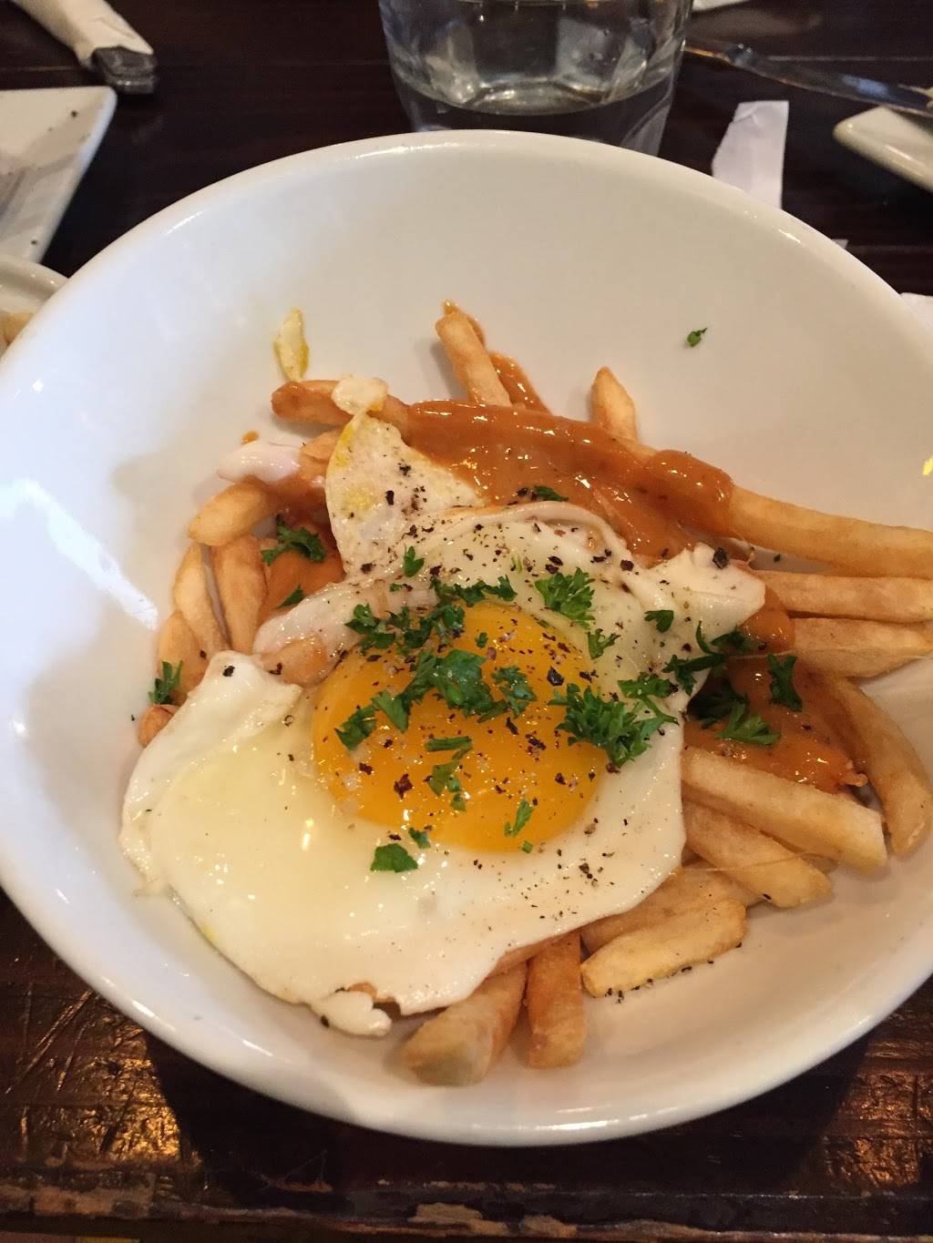 Bacari W. Adams | restaurant | 2308 S Union Ave, Los Angeles, CA 90007, USA | 2137487205 OR +1 213-748-7205