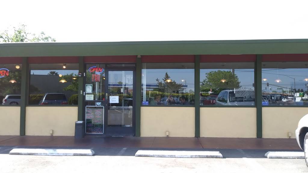 Eggies Restaurant | cafe | 1650 Fulton Ave, Sacramento, CA 95825, USA | 9164884356 OR +1 916-488-4356