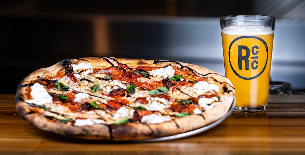 Rotolos Craft & Crust | restaurant | 21101 Gosling Rd, Spring, TX 77388, USA | 2817195421 OR +1 281-719-5421