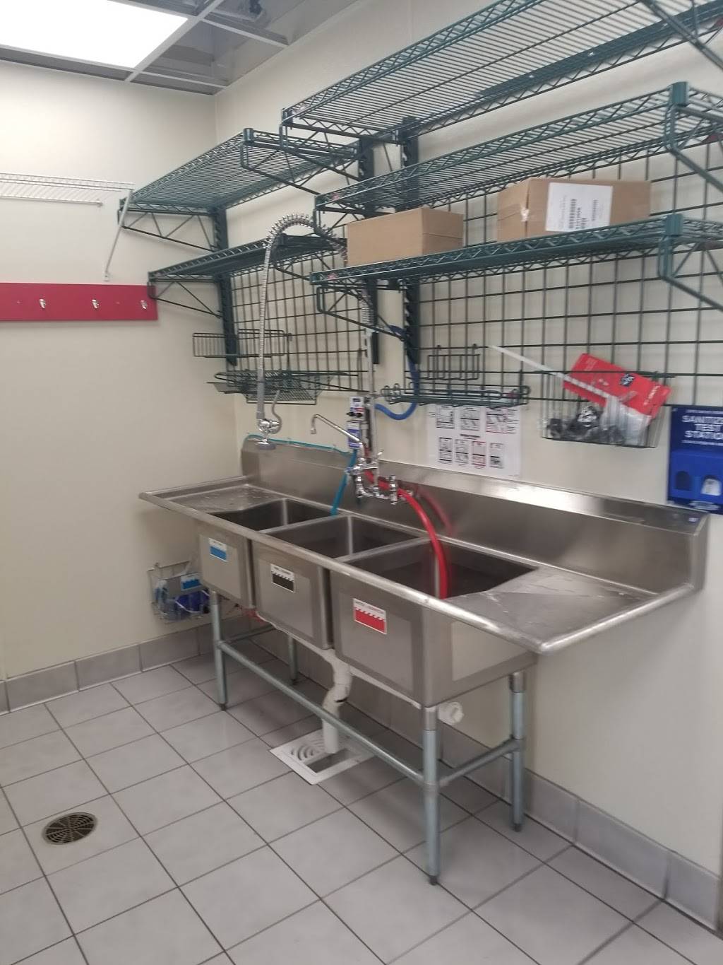 Papa Johns Pizza | restaurant | 1101 E Berry St Ste 102, Fort Worth, TX 76110, USA | 8179844555 OR +1 817-984-4555