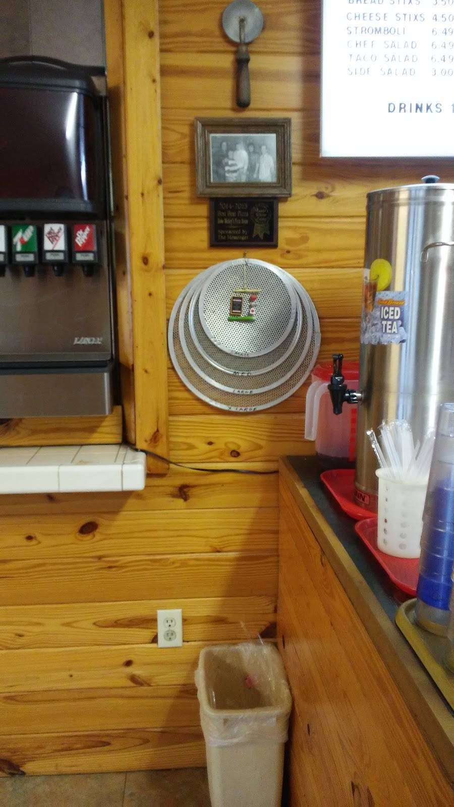 Hobo Mickeys Pizza House | restaurant | 1065 National Mine Rd, Madisonville, KY 42431, USA | 2708211972 OR +1 270-821-1972