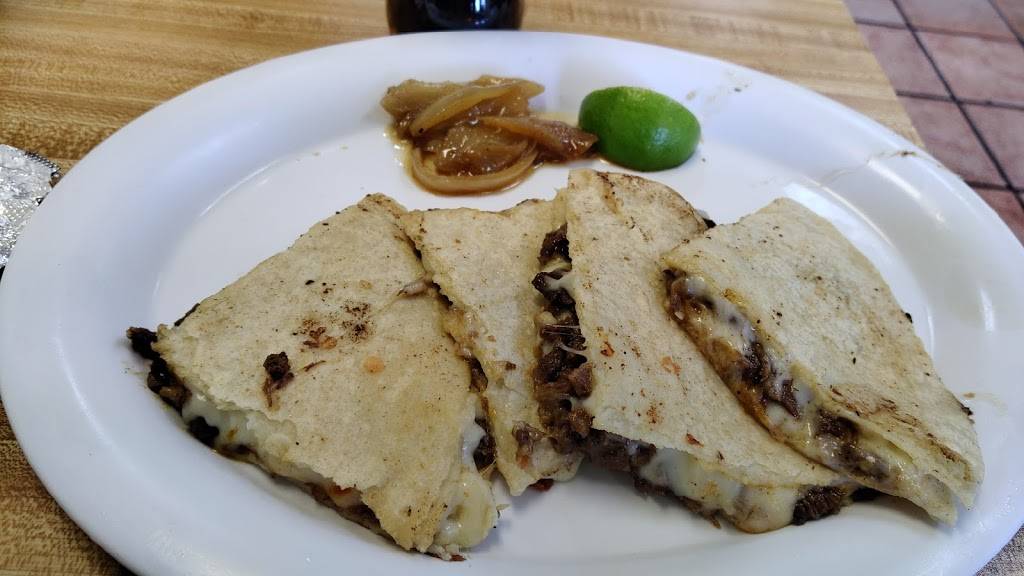 El Volcan Taqueria | restaurant | 1942 N Main St, Salinas, CA 93906, USA | 8319755399 OR +1 831-975-5399