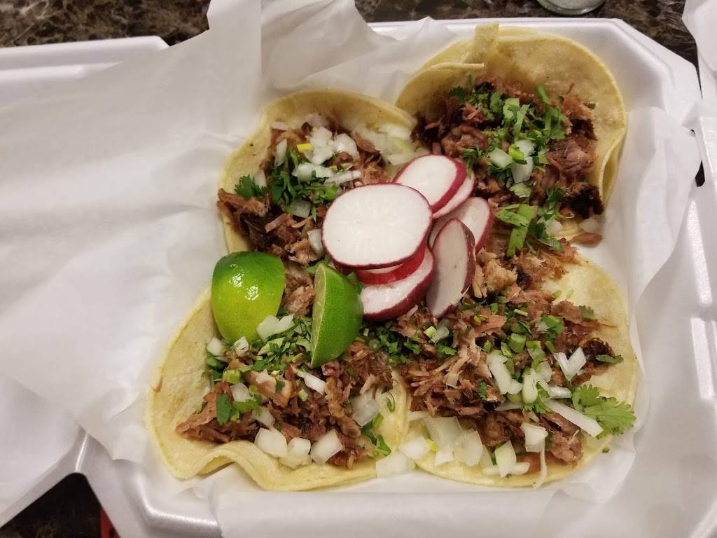 Las Hijas de La Chilanga | restaurant | 2755 W 72nd Ave, Westminster, CO 80030, USA | 3033799360 OR +1 303-379-9360