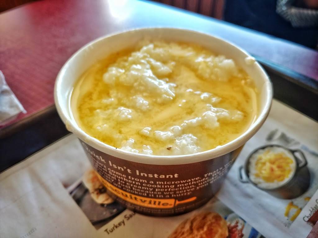 Biscuitville | cafe | 1041 Piney Forest Rd, Danville, VA 24540, USA | 4348364136 OR +1 434-836-4136