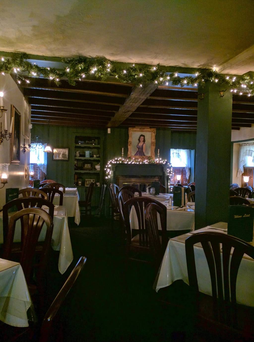 Fasageos Italian Restaurant | restaurant | 724 Ridge Rd, Sellersville, PA 18960, USA | 2152573545 OR +1 215-257-3545