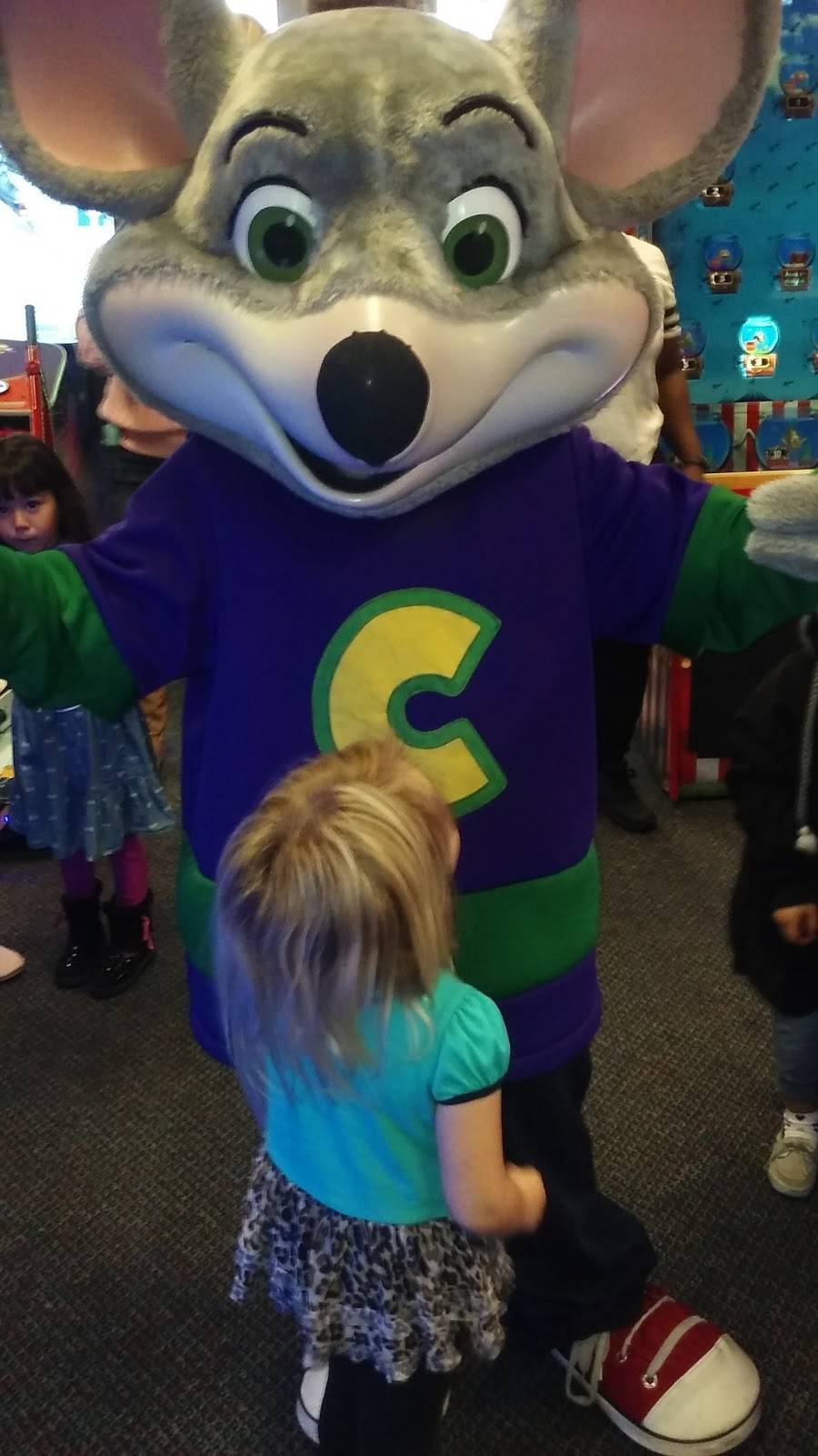 Chuck E. Cheeses | restaurant | 2481 Vista Way, Oceanside, CA 92054, USA | 7604391444 OR +1 760-439-1444