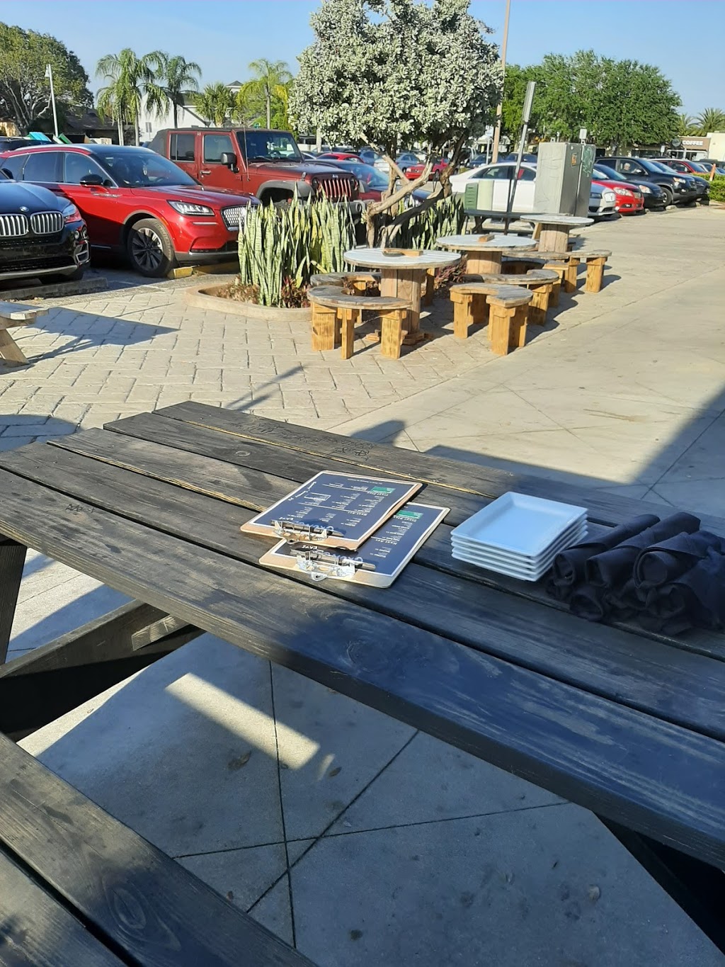 Grunge Eats | restaurant | 1017b Cape Coral Pkwy E, Cape Coral, FL 33904, USA | 2394712395 OR +1 239-471-2395