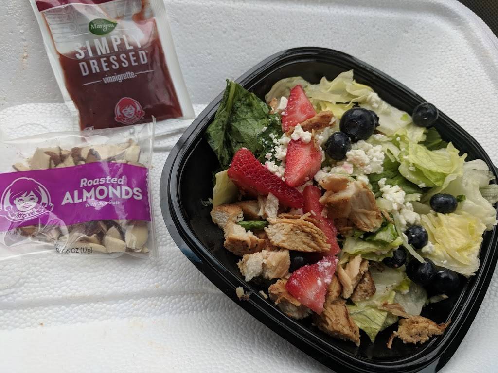 Wendys | restaurant | 9015 Maccorkle Ave, Marmet, WV 25315, USA | 3049495154 OR +1 304-949-5154