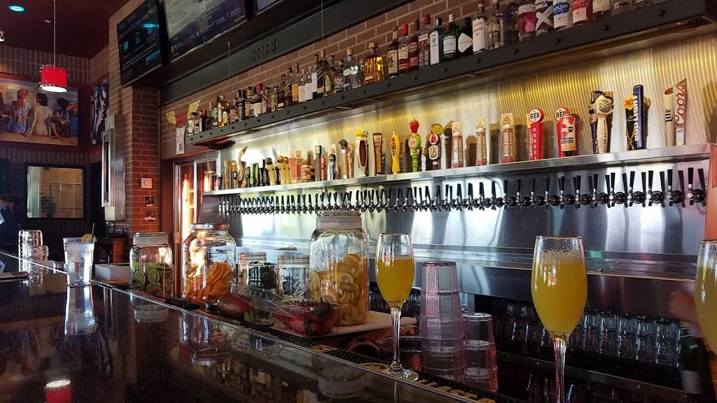 Rock & Brews | restaurant | 5701 W 135th St, Overland Park, KS 66223, USA | 9137285298 OR +1 913-728-5298
