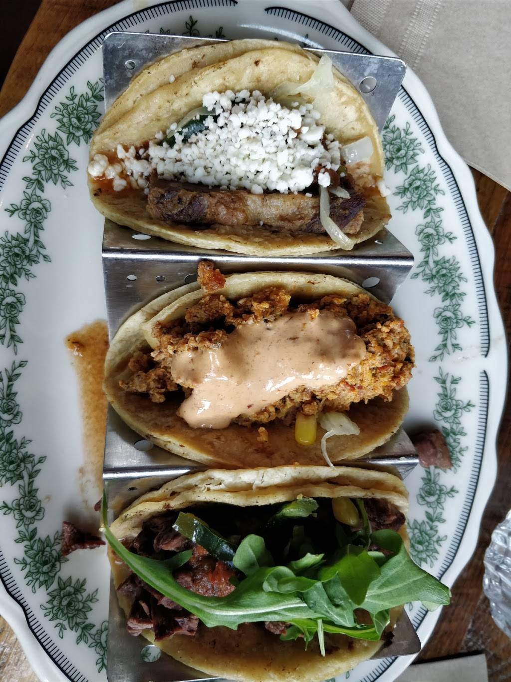 Taco Diablo | restaurant | 1026 Davis St, Evanston, IL 60201, USA | 8478694343 OR +1 847-869-4343