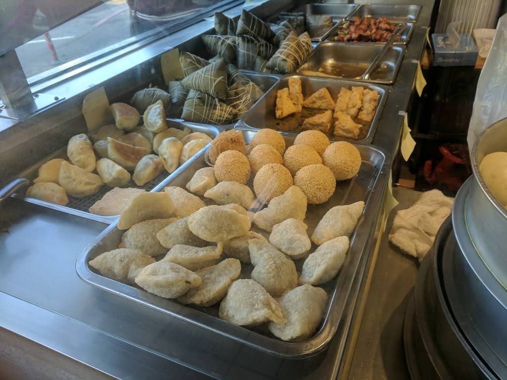 Wing Lee Bakery | bakery | 503 Clement St, San Francisco, CA 94118, USA | 4156689481 OR +1 415-668-9481