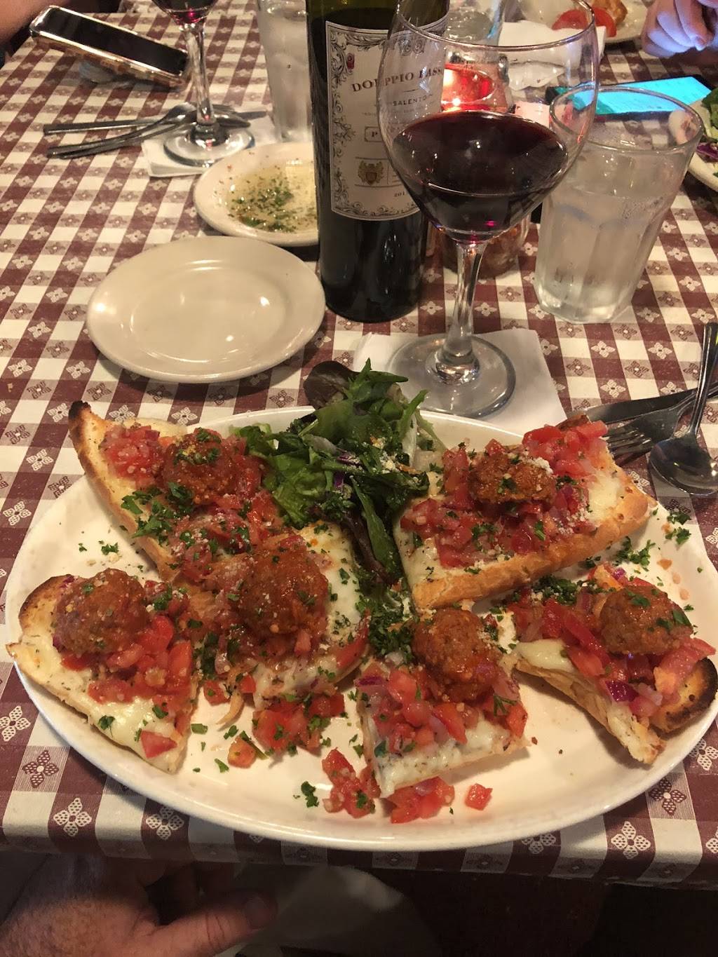 Marios Italian Restaurant & Club | restaurant | 7916 S Broadway Ave # 200, Tyler, TX 75703, USA | 9035812309 OR +1 903-581-2309