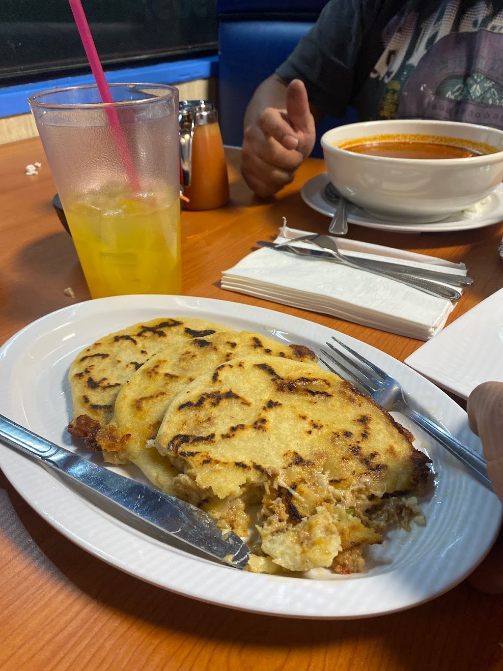 LOS CEBOLLINES GRILL | restaurant | 1635 E 4th St, Ontario, CA 91764, USA | 9094600505 OR +1 909-460-0505