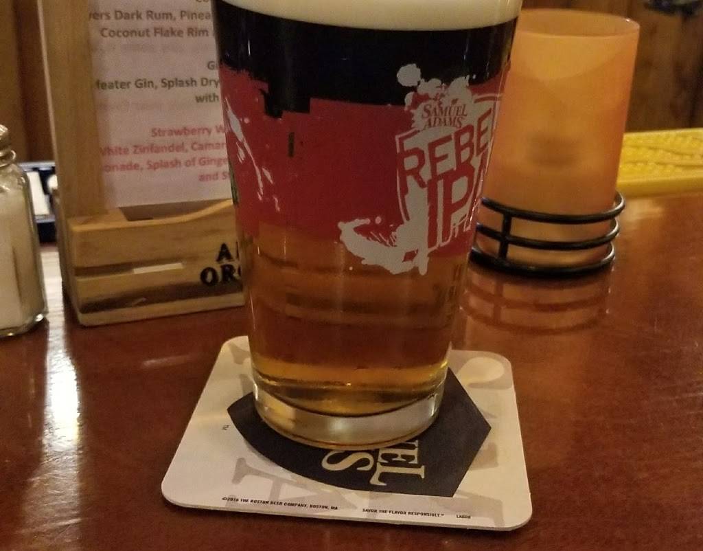 Adams Ale House | restaurant | 8-10 E Hoosac St, Adams, MA 01220, USA | 4137497097 OR +1 413-749-7097