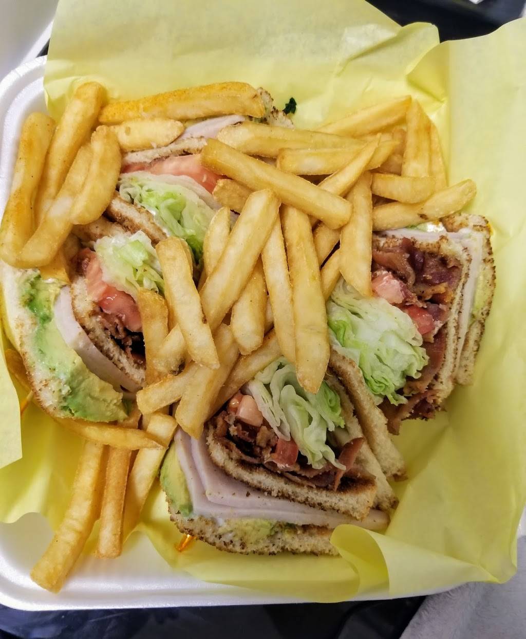 Mr Petes Patio | restaurant | 7811 Firestone Blvd, Downey, CA 90241, USA | 5628617899 OR +1 562-861-7899