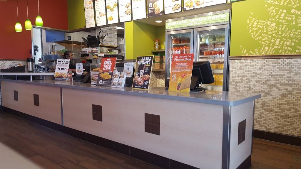 Del Taco | restaurant | 10511 Beach Blvd, Stanton, CA 90680, USA | 7145275009 OR +1 714-527-5009