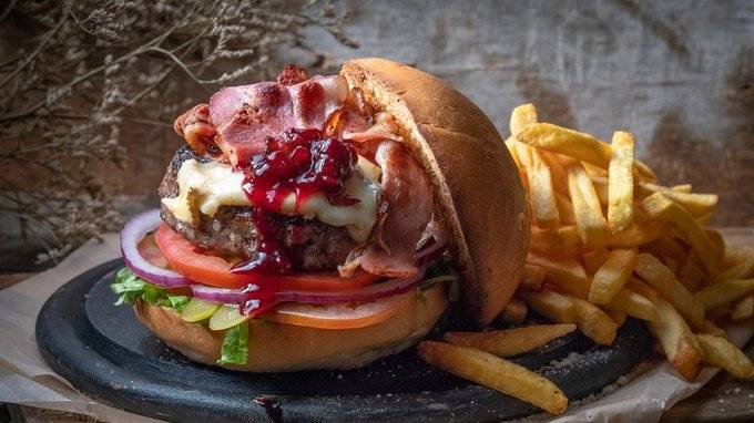 Gilis Kitchen | restaurant | 126 W Adams St # 102, Jacksonville, FL 32202, USA | 9044751400 OR +1 904-475-1400