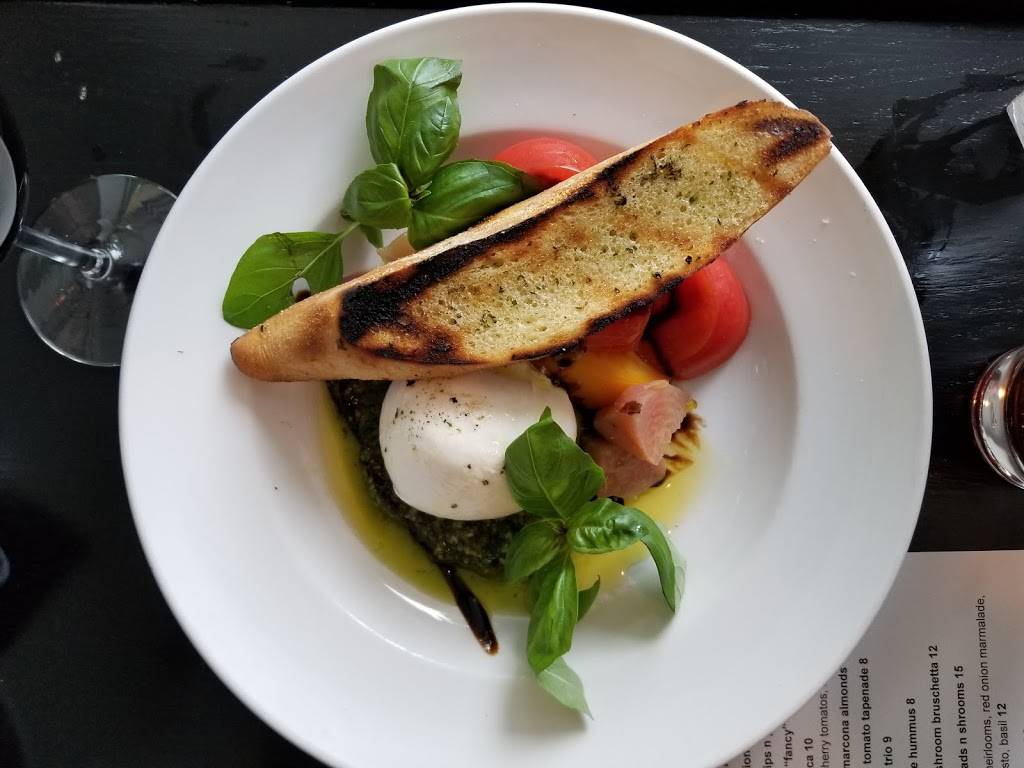 Shorebreak Lodge | restaurant | 10 Wilmington Ave, Rehoboth Beach, DE 19971, USA | 3022271007 OR +1 302-227-1007