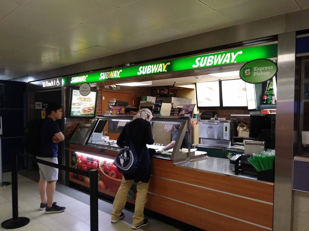 Subway | restaurant | 1 Union Pl, Hartford, CT 06103, USA | 8602786000 OR +1 860-278-6000