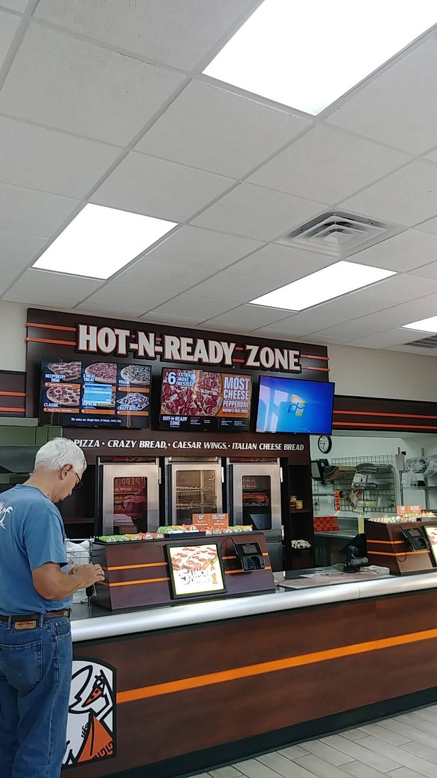 Little Caesars Pizza | meal takeaway | 2115a Court St, Pekin, IL 61554, USA | 3093475000 OR +1 309-347-5000