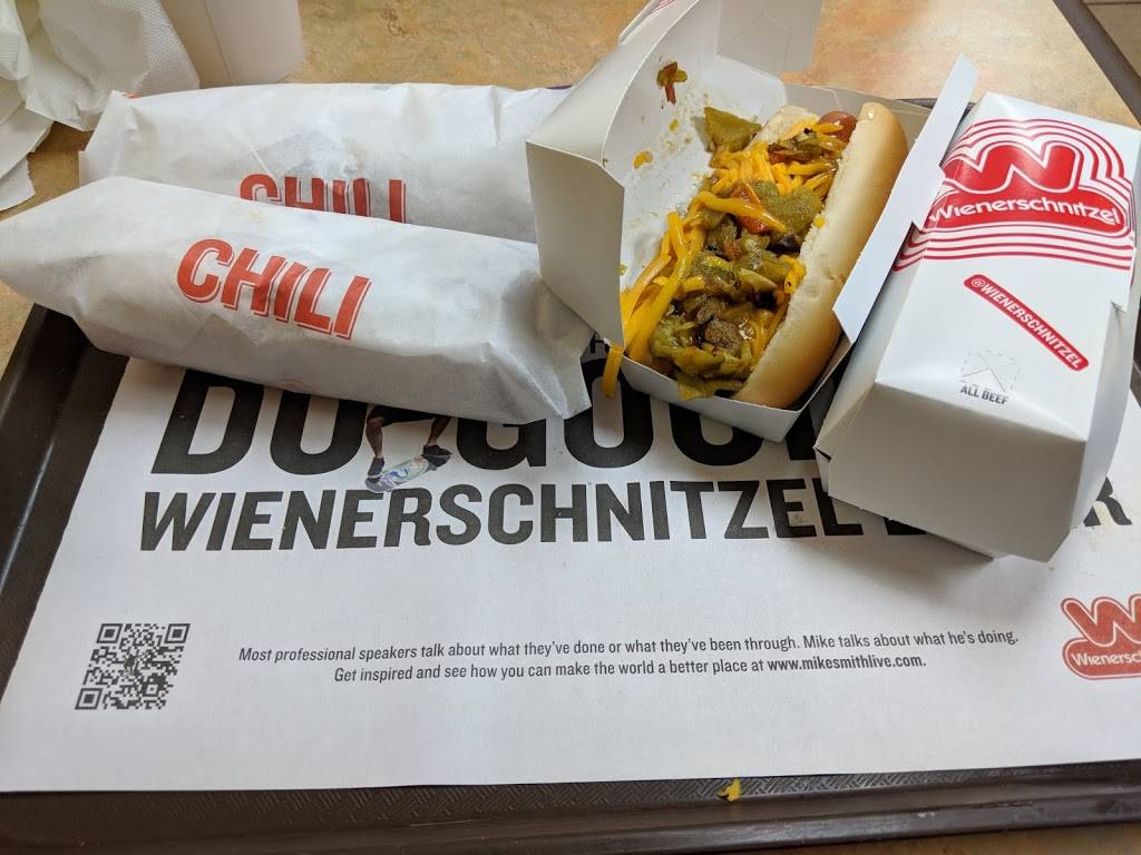 Wienerschnitzel | restaurant | 11076 Coloma Rd, Rancho Cordova, CA 95670, USA | 9166310018 OR +1 916-631-0018
