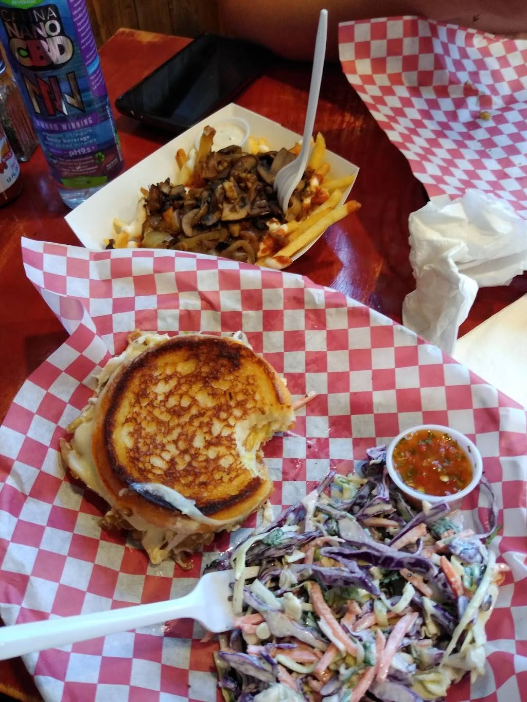 The Sandwich League On Campus | restaurant | 1239 Alder St, Eugene, OR 97401, USA | 5417770420 OR +1 541-777-0420