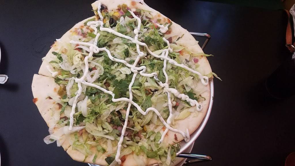 Fongs Pizza - Cedar Rapids | restaurant | 1006 3rd St SE, Cedar Rapids, IA 52401, USA | 3193209992 OR +1 319-320-9992