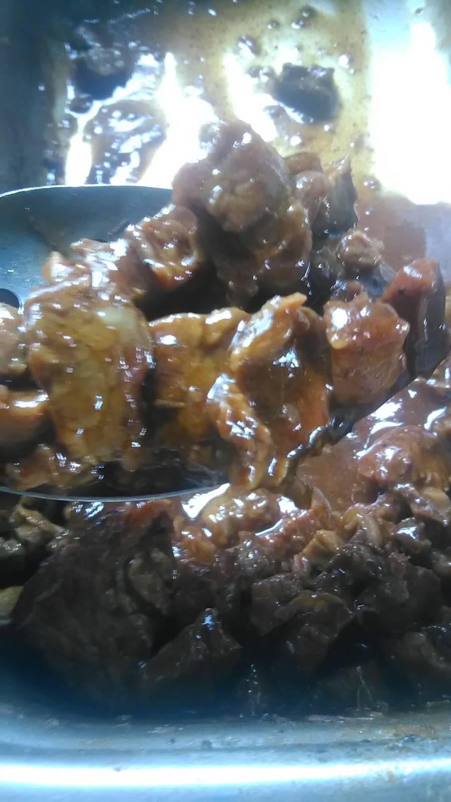 Smoken O BBQ Joint | restaurant | 2197 Olympic St, Springfield, OR 97477, USA | 5419529497 OR +1 541-952-9497