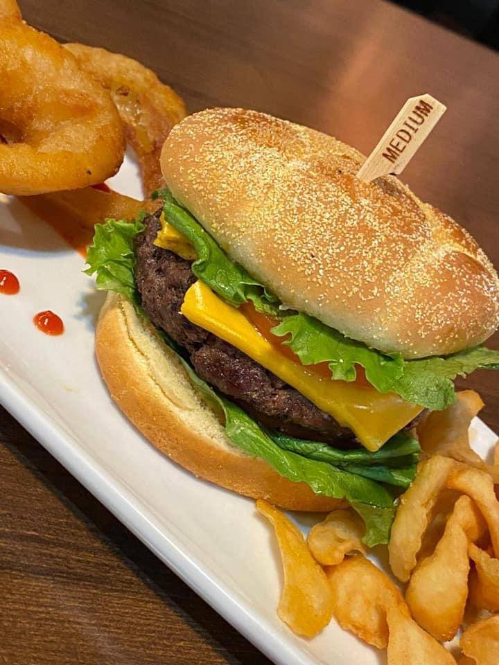 Stein N`Beers | restaurant | 4957 Felspar St, Riverside, CA 92509, USA | 9519343322 OR +1 951-934-3322