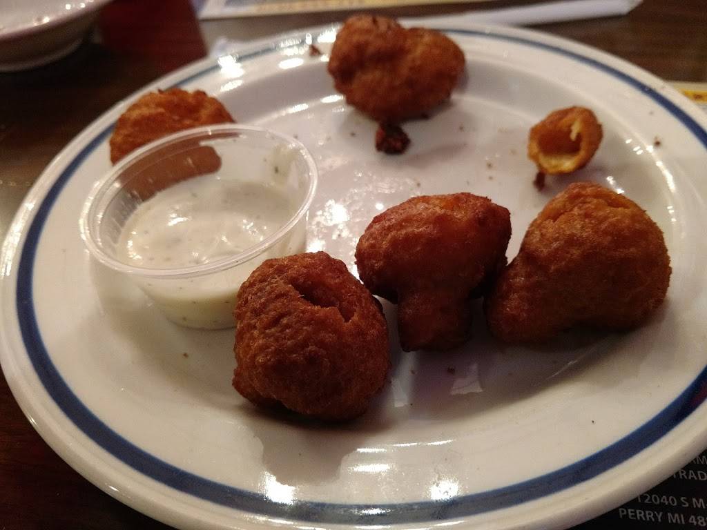 Ellies Country Kitchen | restaurant | 130 E Grand River Ave, Williamston, MI 48895, USA | 5176553842 OR +1 517-655-3842