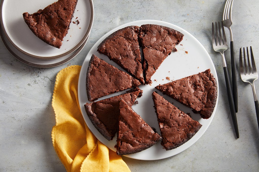 Curry Pizza House | restaurant | 1010 Riley St Suite 4, Folsom, CA 95630, USA | 9162358200 OR +1 916-235-8200