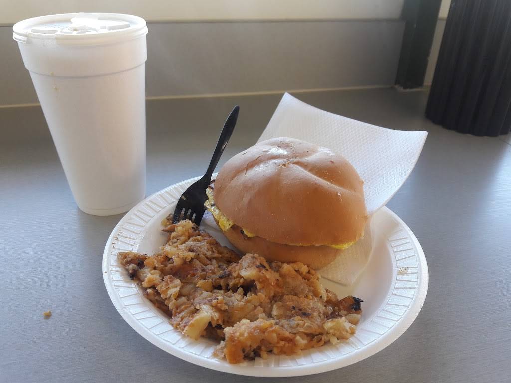 Augie & Rays Drive In | restaurant | 314 Main St, East Hartford, CT 06118, USA | 8605683770 OR +1 860-568-3770