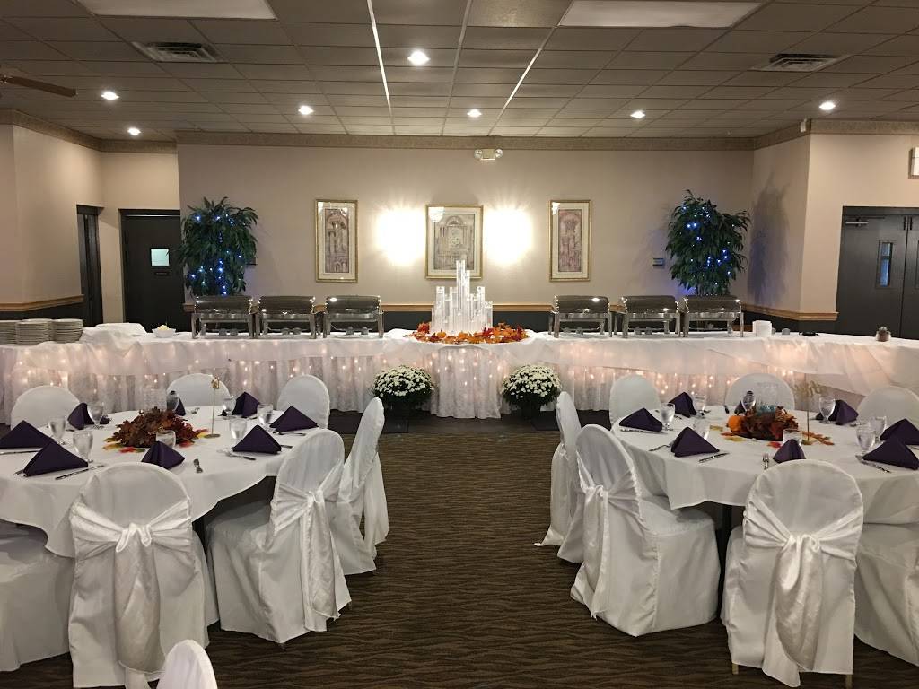 Roby Lees Restaurant & Banquet Center | restaurant | 425 Ridge Rd, Newton Falls, OH 44444, USA | 3308720983 OR +1 330-872-0983