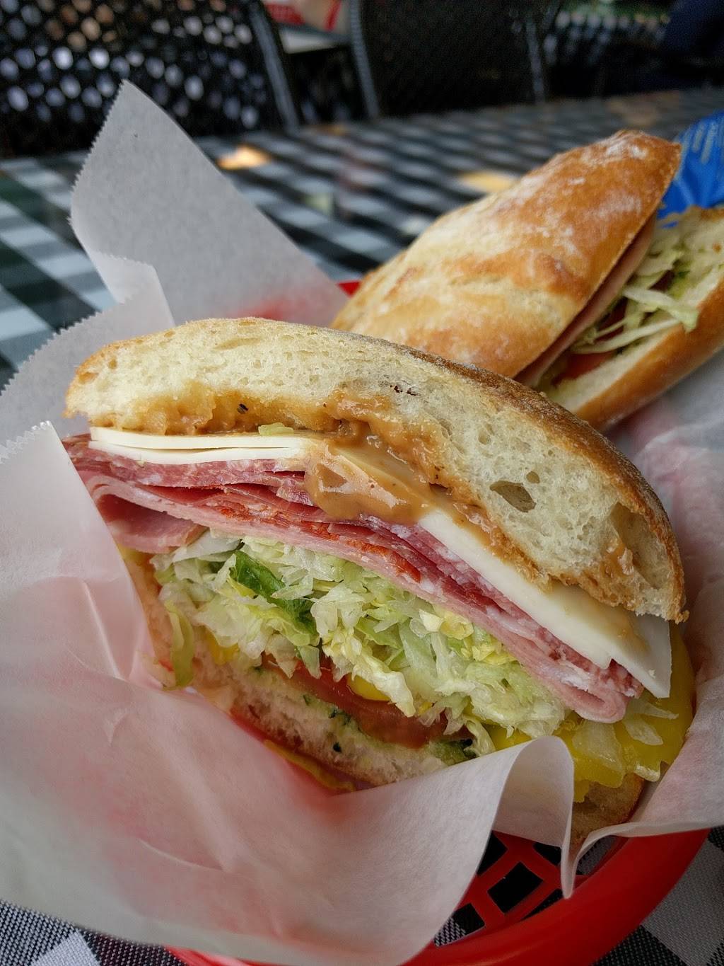 Moruccis Si Mangia Bene | cafe | 1218 Boulevard Way, Walnut Creek, CA 94595, USA | 9259392426 OR +1 925-939-2426