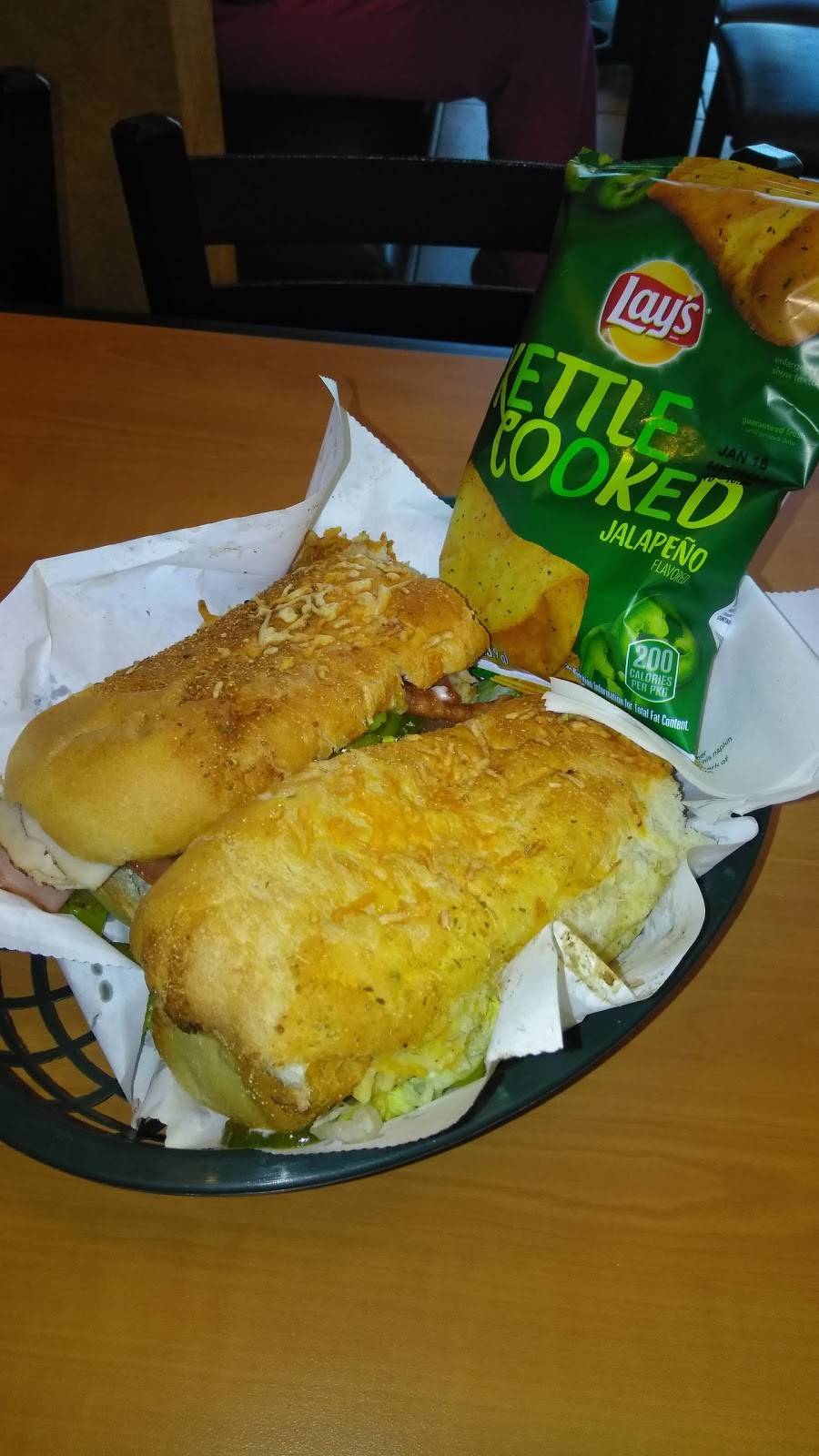 Subway Restaurants | restaurant | Parkwood Shopping Center, 5800 N Tarrant Pkwy Suite 109, Fort Worth, TX 76244, USA | 8175813840 OR +1 817-581-3840