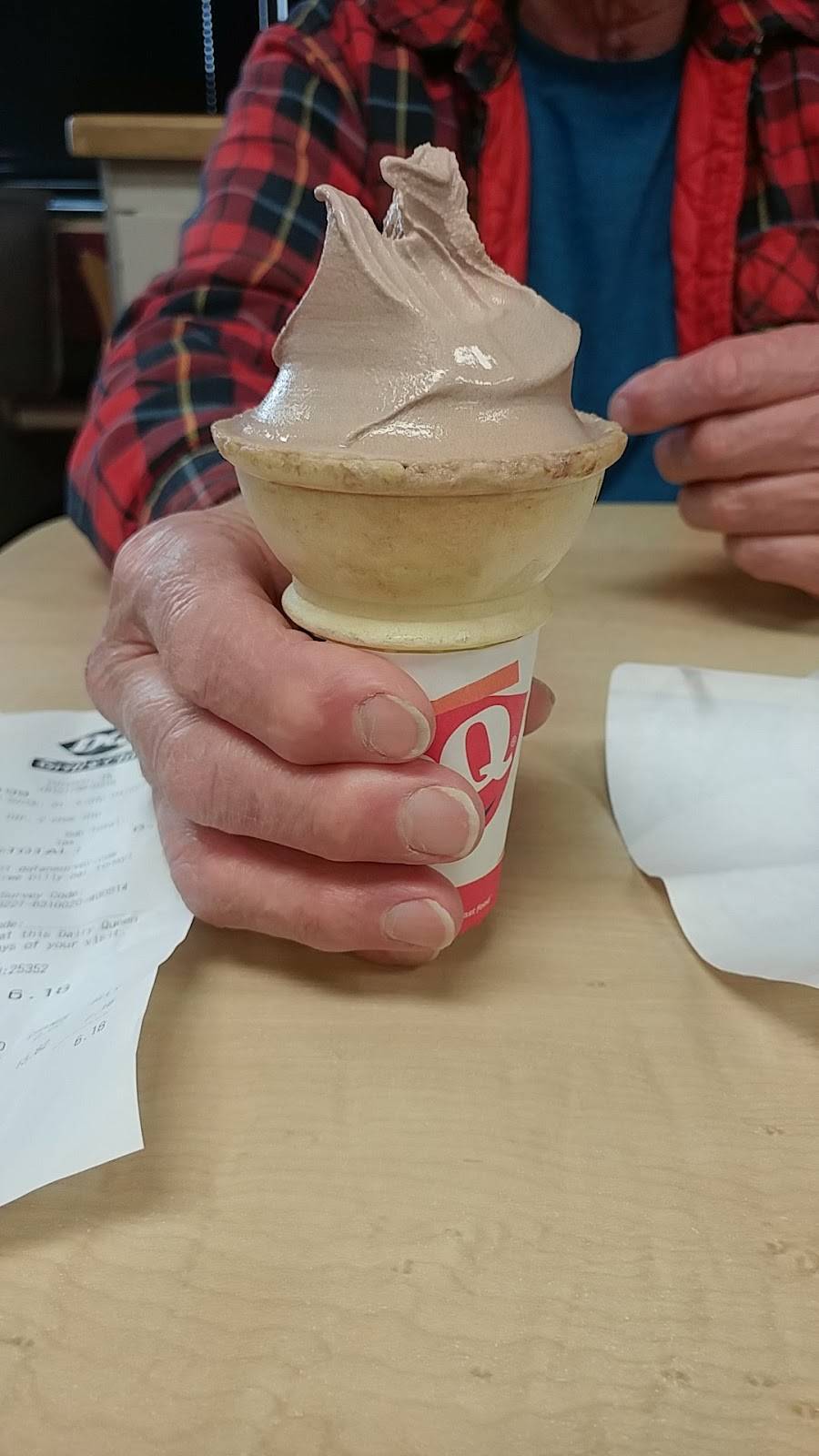 Dairy Queen Grill & Chill | restaurant | 2130 Edsel Ln NW, Corydon, IN 47112, USA | 8127380319 OR +1 812-738-0319